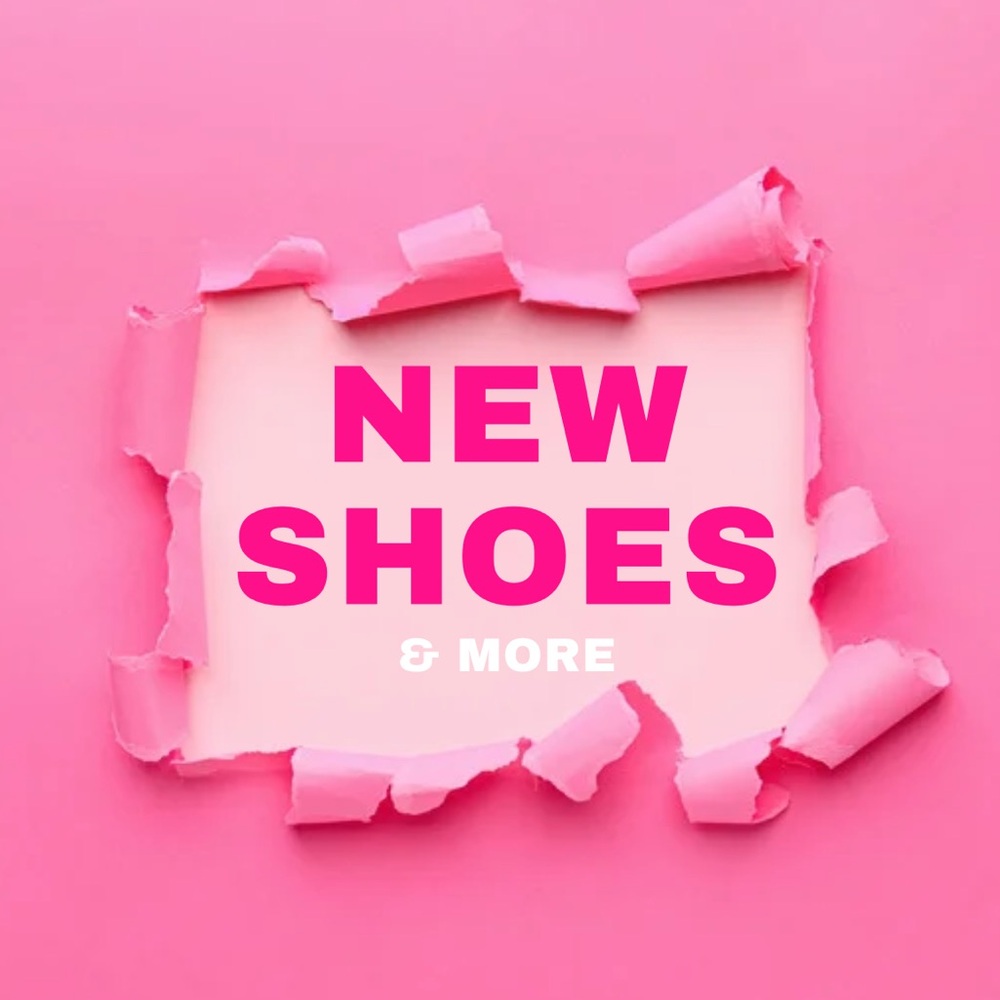 NWT Shoes Available! 🩷